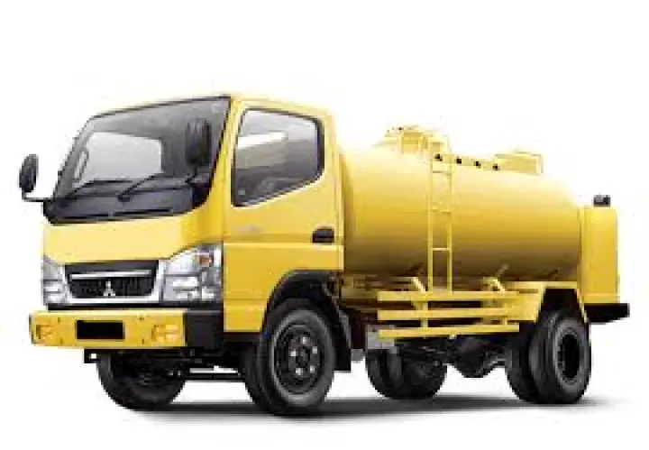 SEDOT WC SAMPAI HABIS di Leitimur Selatan